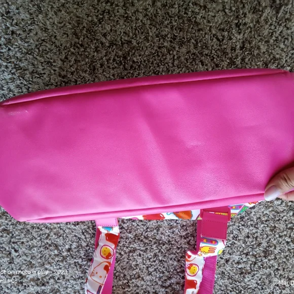 Hello Kitty Women's Bento Weekender Bag Pink Size Large - Picture 3 of 9